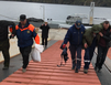 Верхом на опрокинувшейся лодке