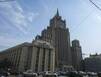 МИД порекомендовал россиянам за рубежом избегать общественных мест
