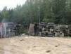 Два самосвала, попавших в ДТП, блокировали «Колу»