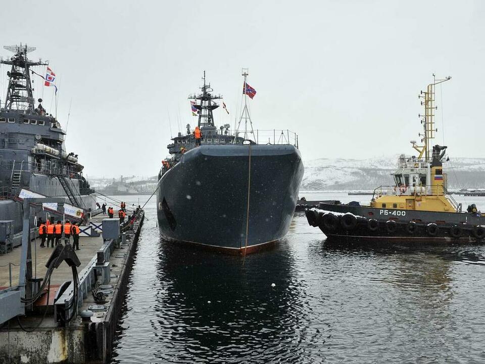 Швартовка БДК &laquo;Георгий Победоносец&raquo;.