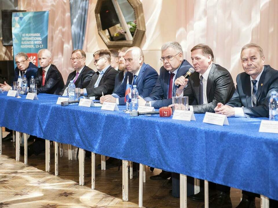 Союз власти, промышленности и науки поможет учесть интересы всех и при этом сохранить экологическое равновесие в Арктике.