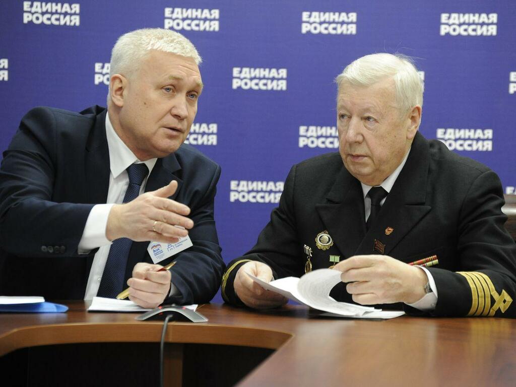 Михаил Белошеев и Геннадий Лидер.