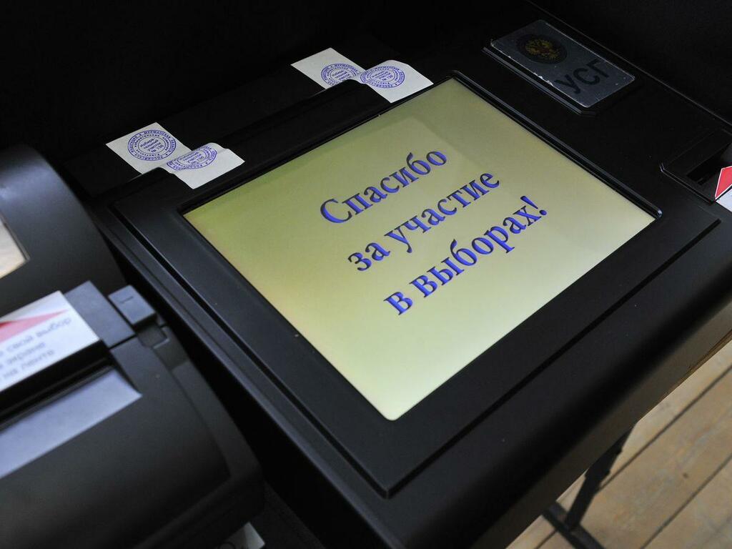 На североморском участке № 136 работала электронная система голосования.