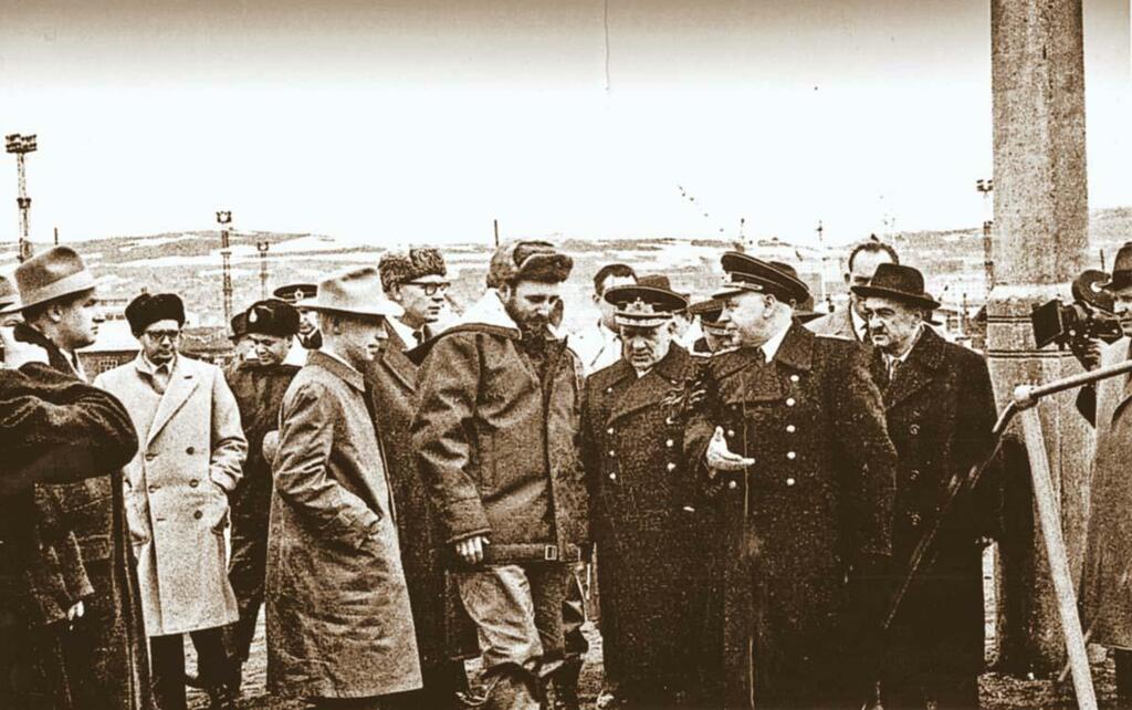 Проводы Фиделя Кастро в Североморск. Морвокзал, 1963 г.