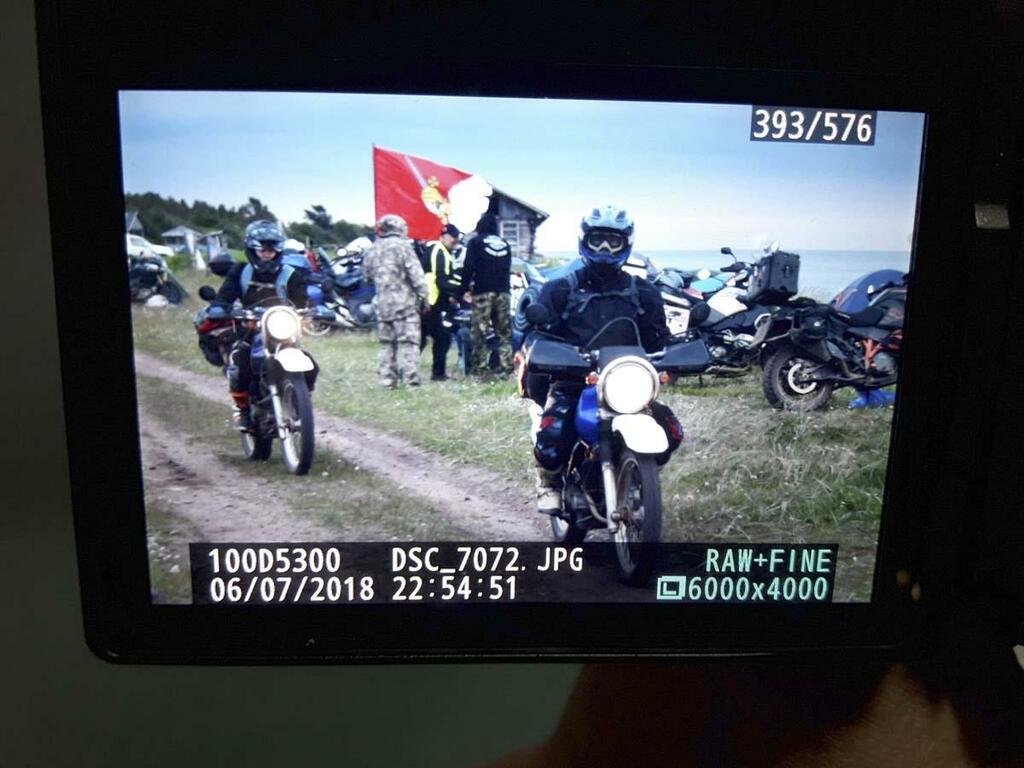 Пришельцы на стальных конях. Пришельцы на стальных конях.