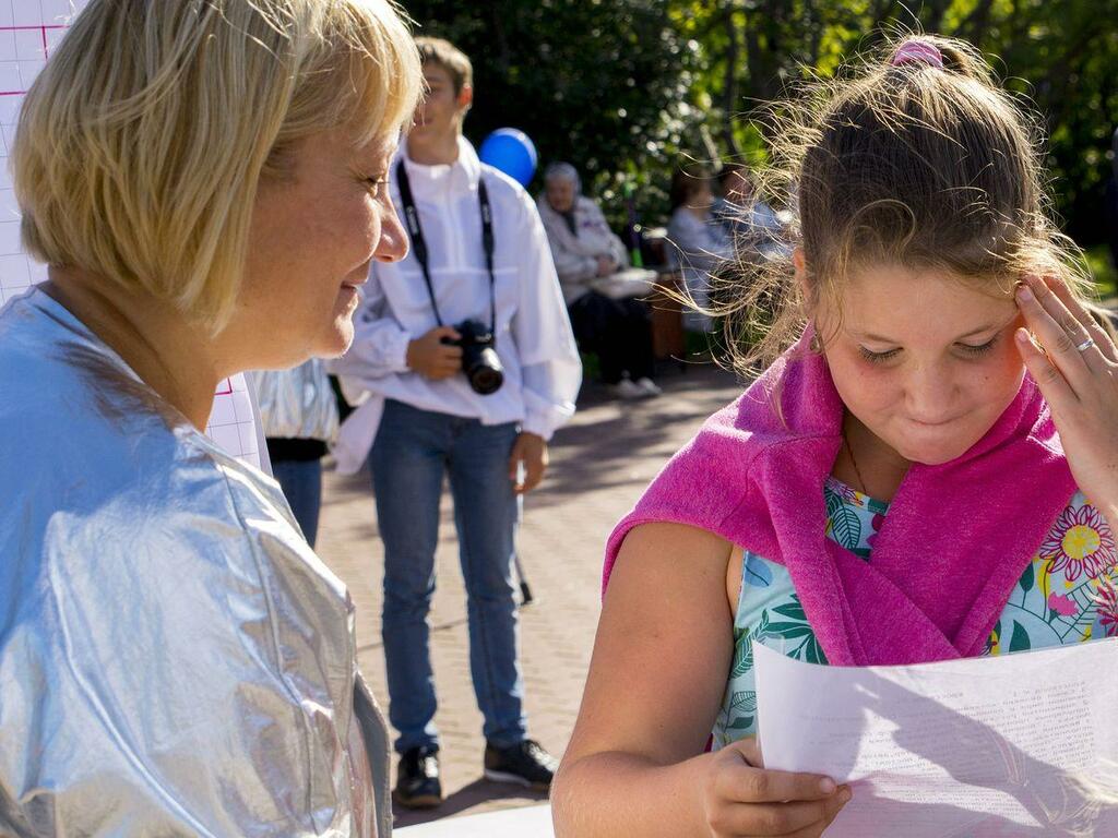 Автор пьесы «Вишневый сад». 5 букв. Автор пьесы «Вишневый сад». 5 букв.
