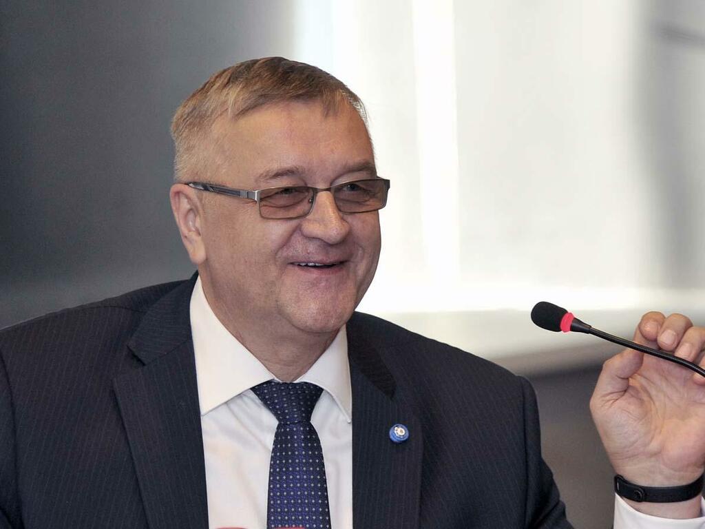 Анатолий Григорьев.
