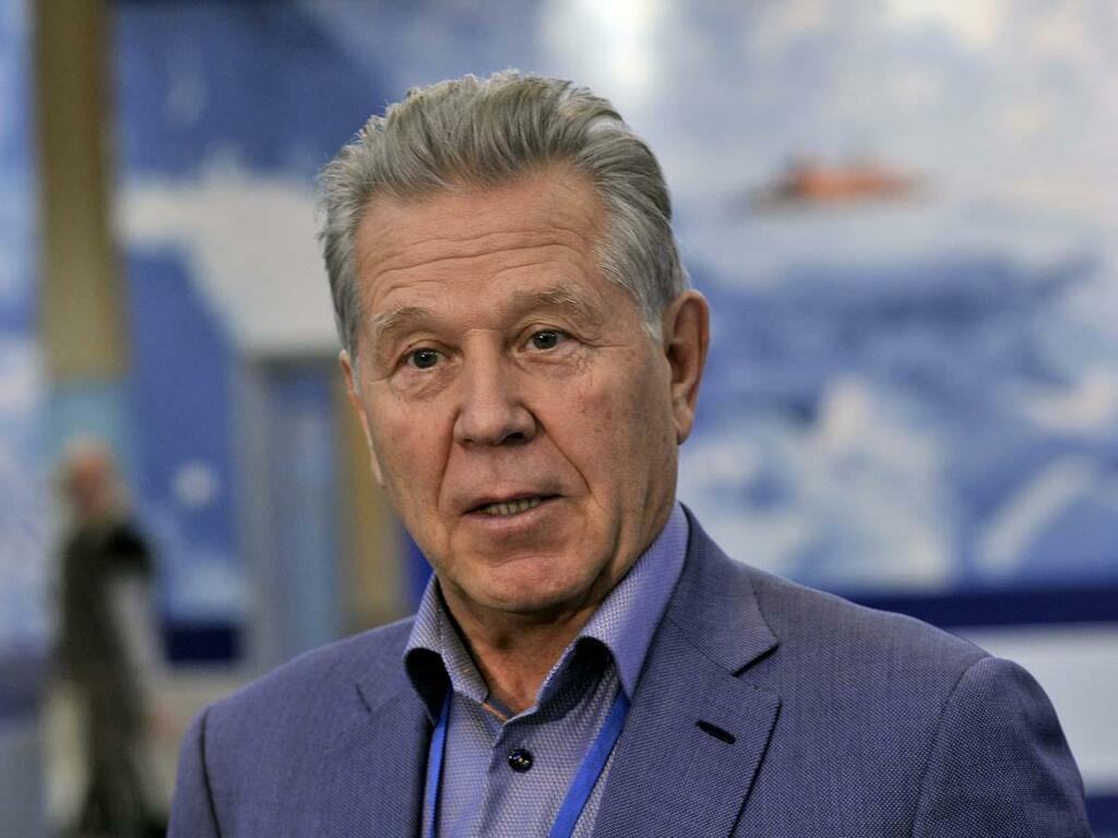 Павел Ипатов. Павел Ипатов.