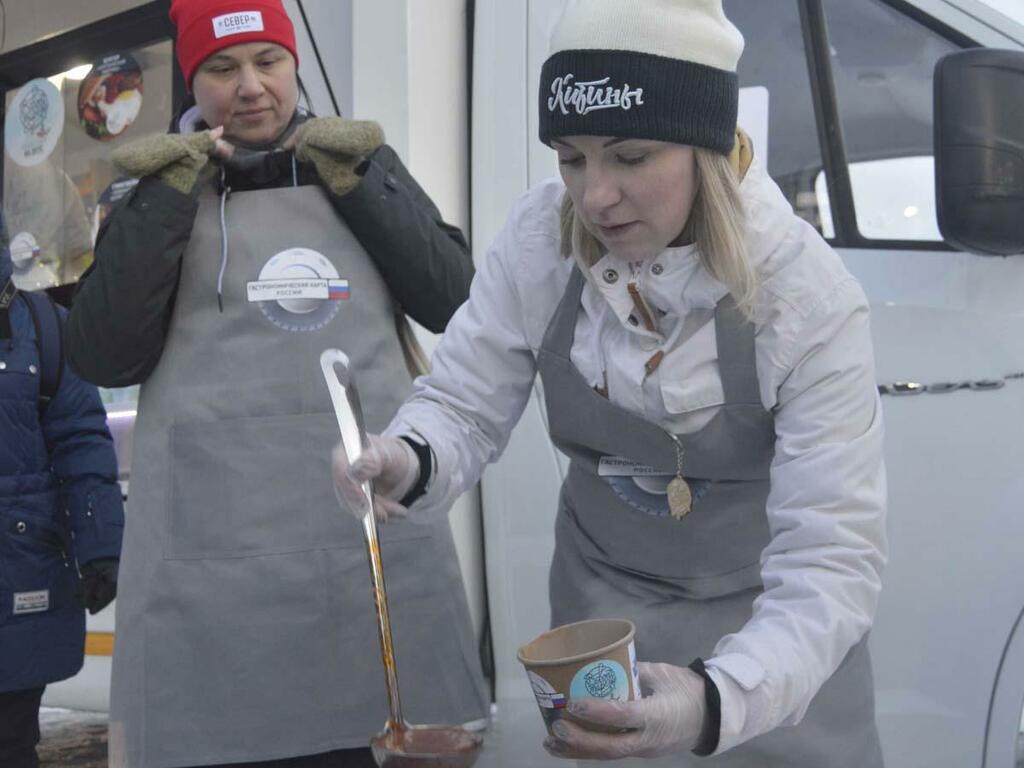 Налетай на горяченькое! Налетай на горяченькое!