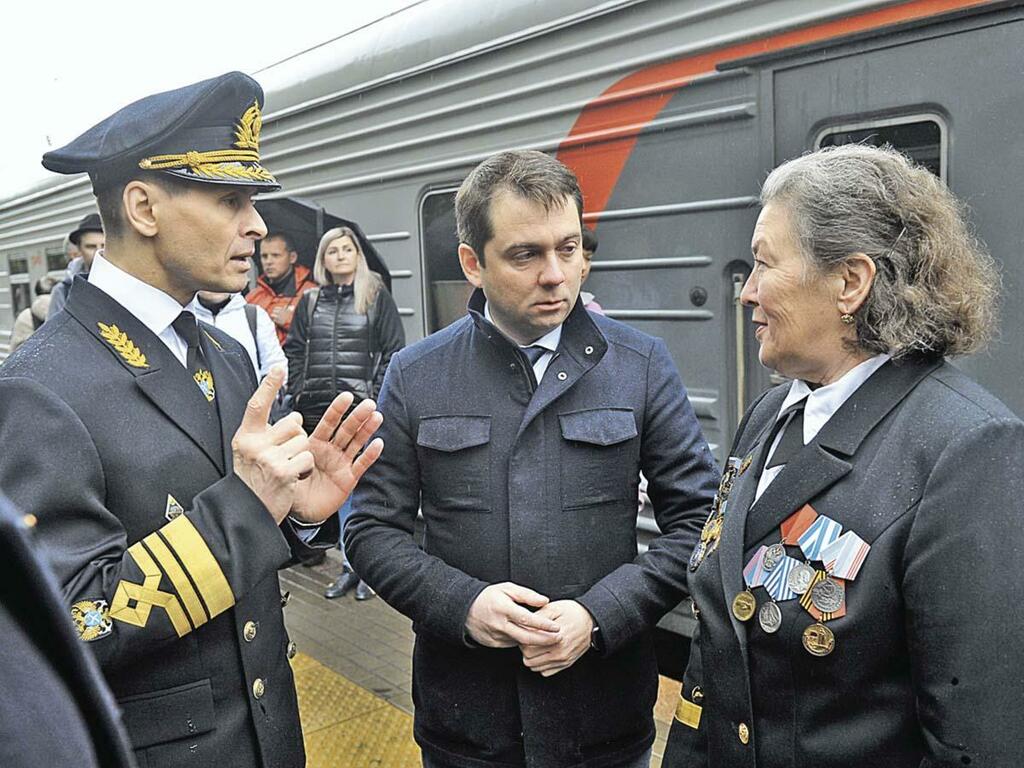 Сергей Агарков, Андрей Чибис, Людмила Баева (завкафедрой МГТУ).
