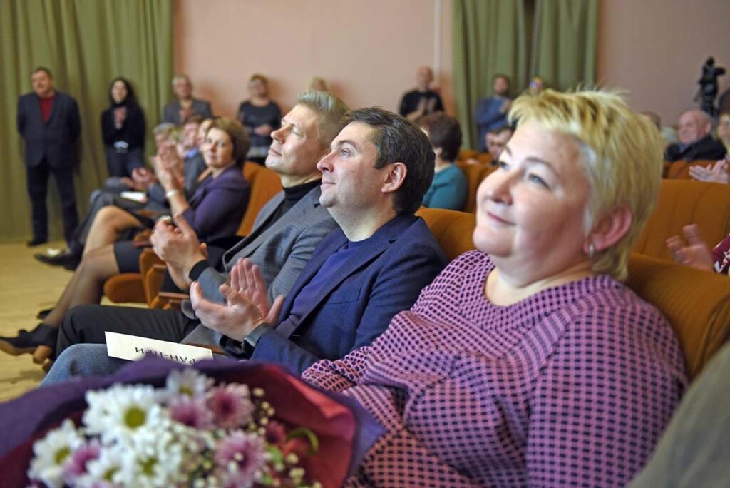 На торжественной церемонии закрытия. На торжественной церемонии закрытия.