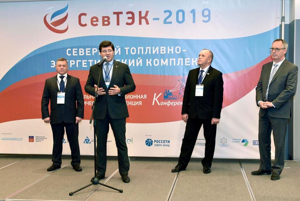 С.Ещенко