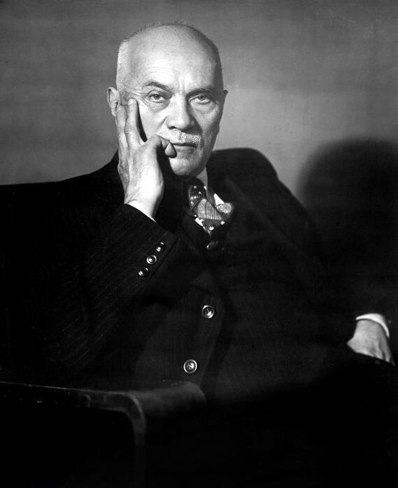 Алексей Щусев. Алексей Щусев.