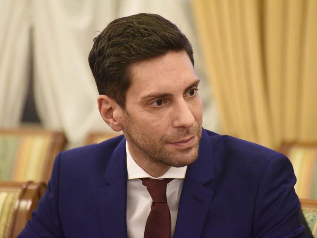 Денис Клебанов. Денис Клебанов.
