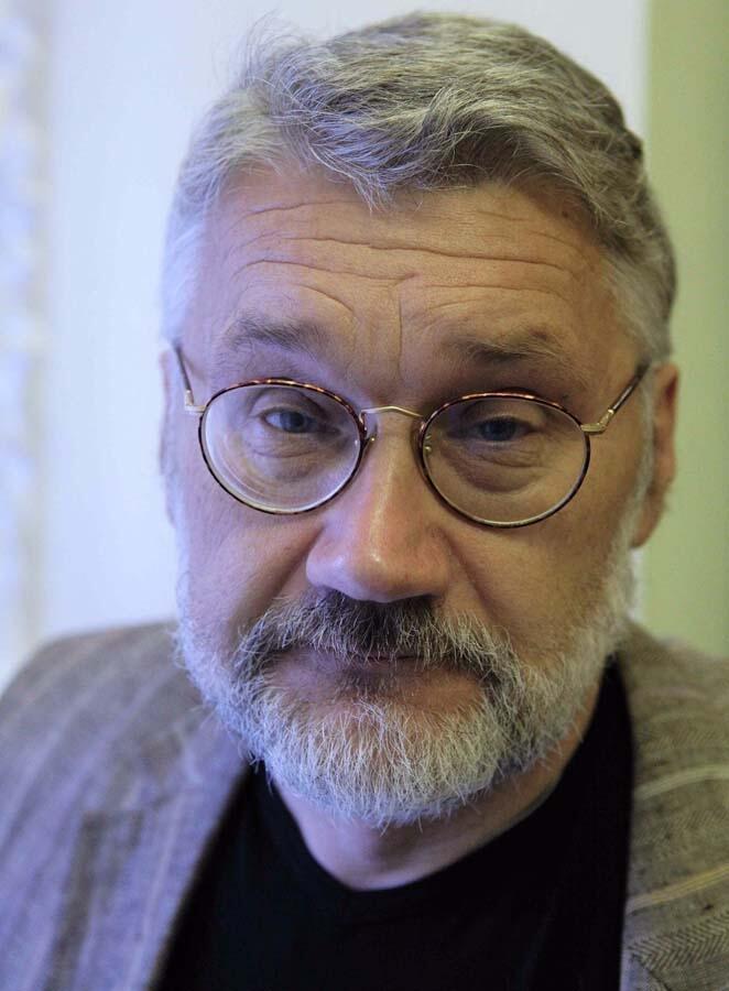 Валерий Хартанович. Валерий Хартанович.