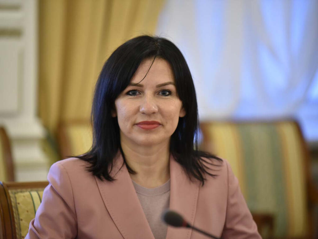 Оксана Астахова. Оксана Астахова.