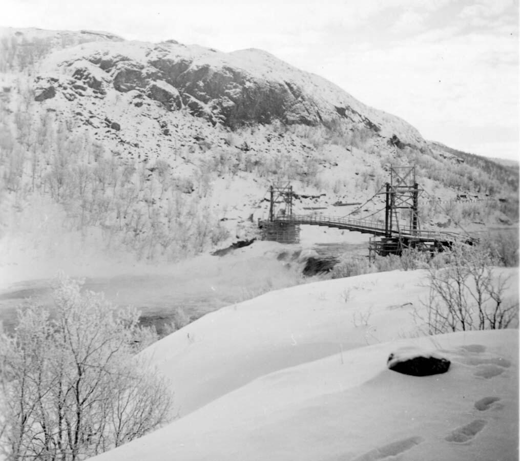 Строительство моста у Борисоглебского падуна. 1939 г. 