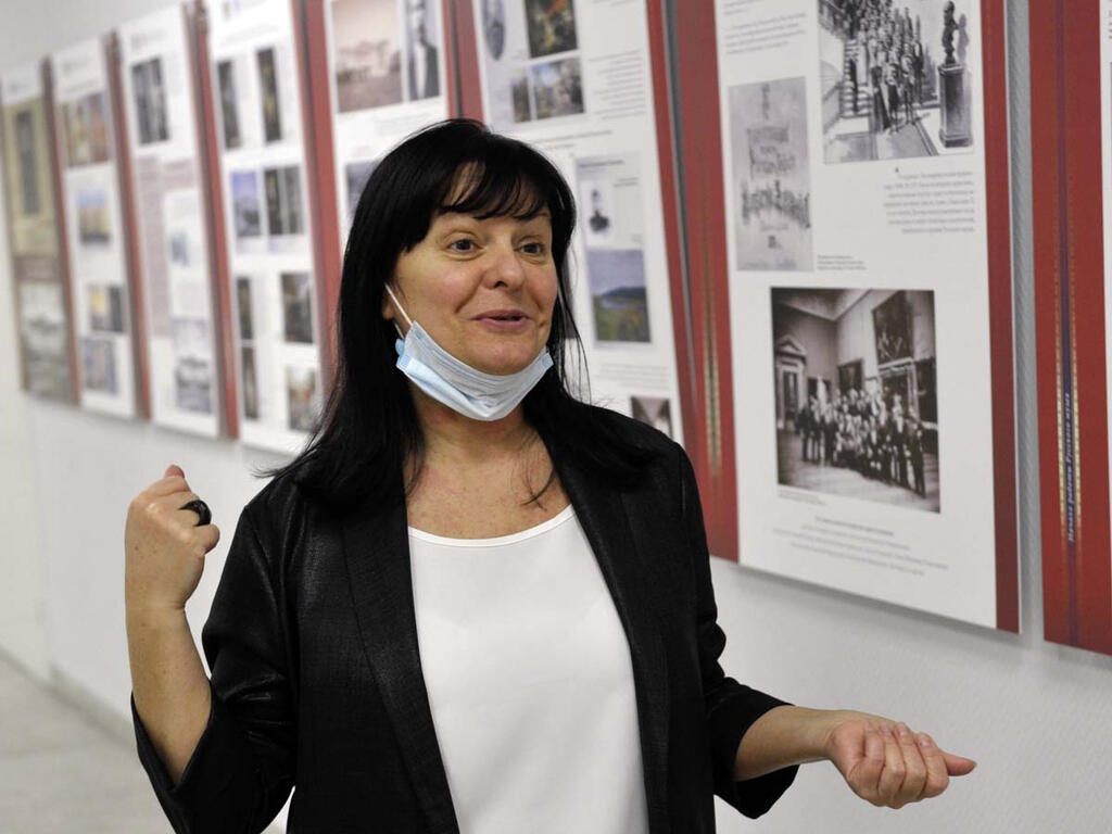 Анна Ромашова.
