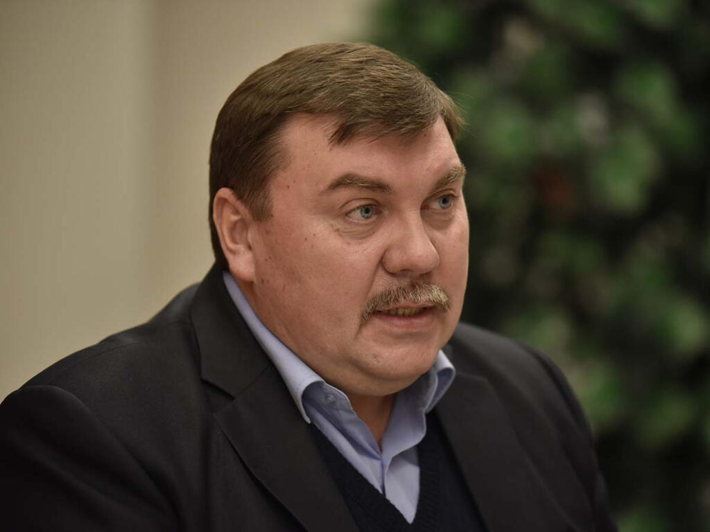 Евгений Суханов. Евгений Суханов.