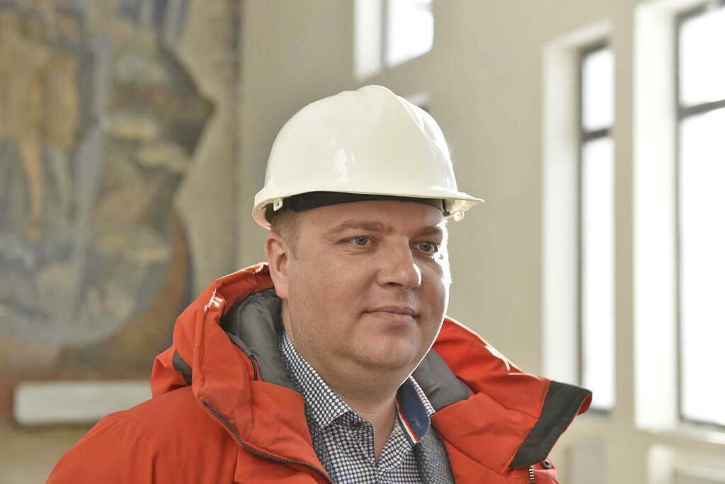 Владислав Сандурский.