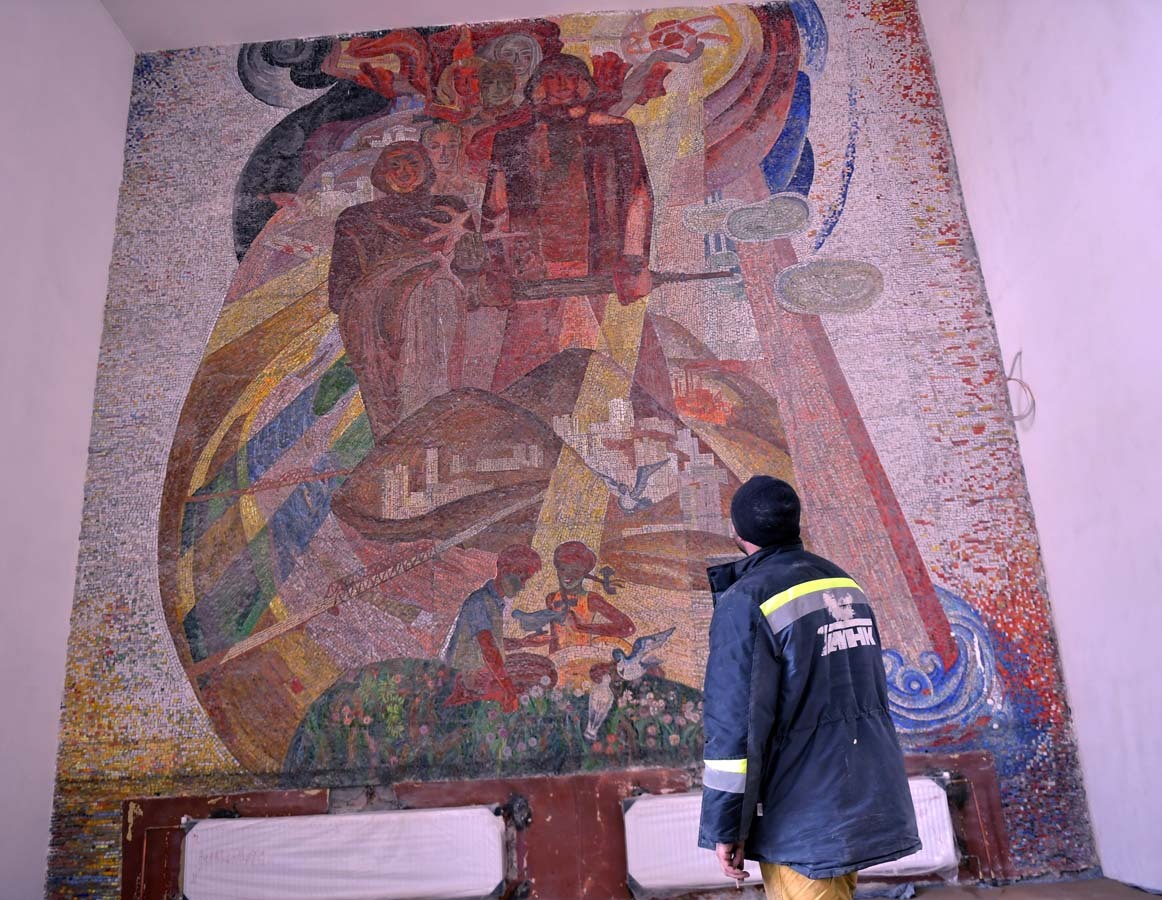 Мозаика в холле прекрасно сохранилась.