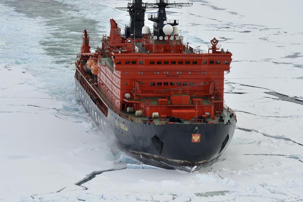 Лев Федосеев.