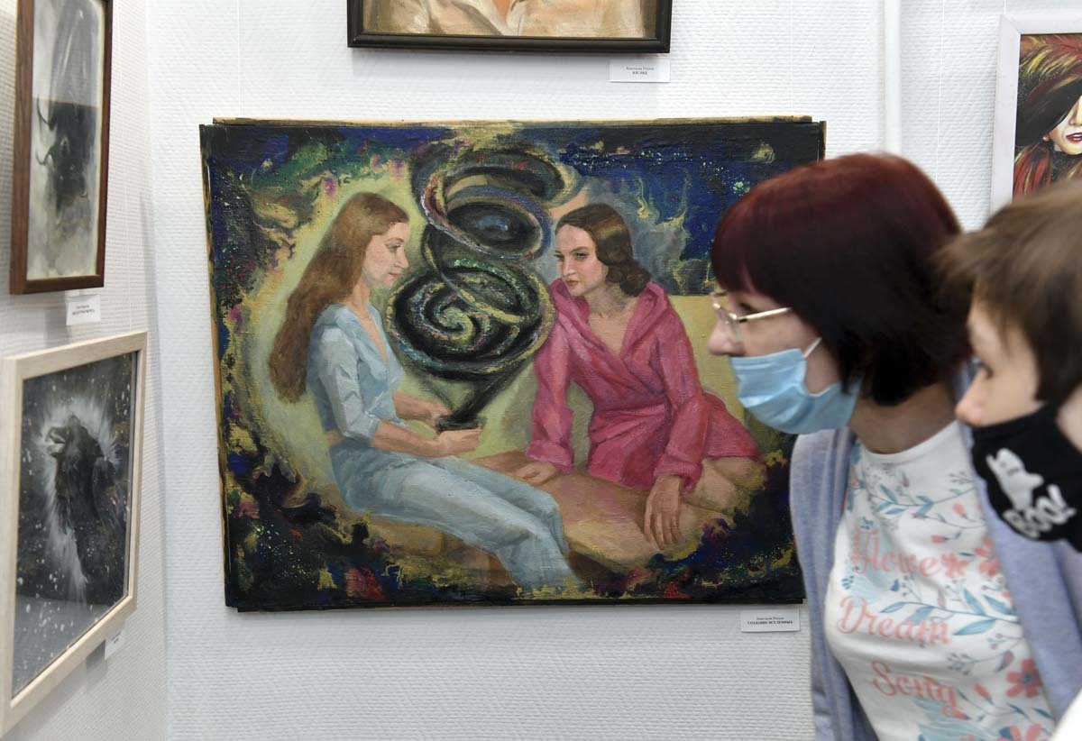 Анастасия Репина. «Создание вселенных». Анастасия Репина. «Создание вселенных».