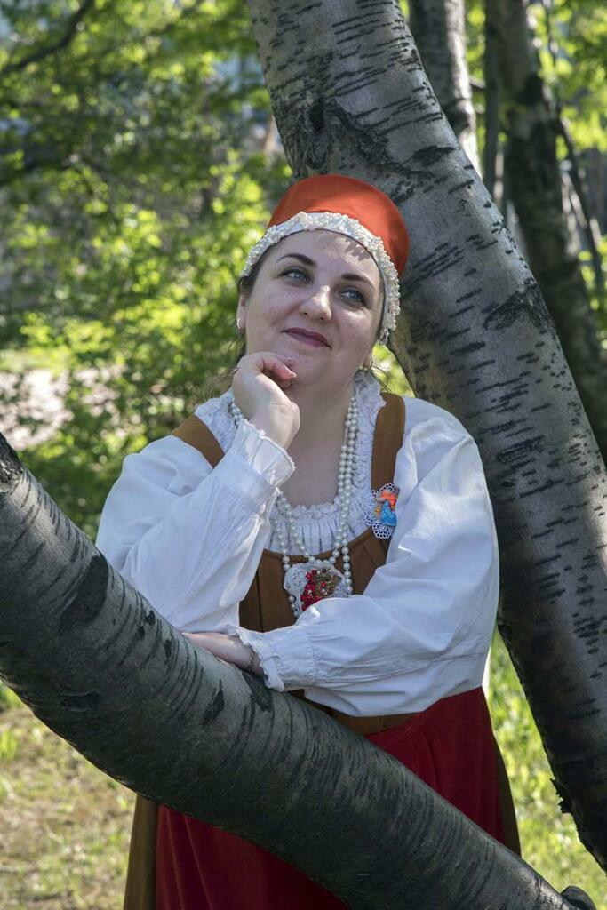 Елена Коваленко.