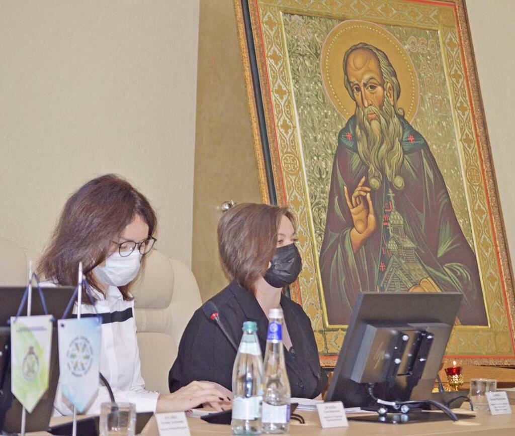 Зои Кабыш. Оксана Демченко и Татьяна Ларина.