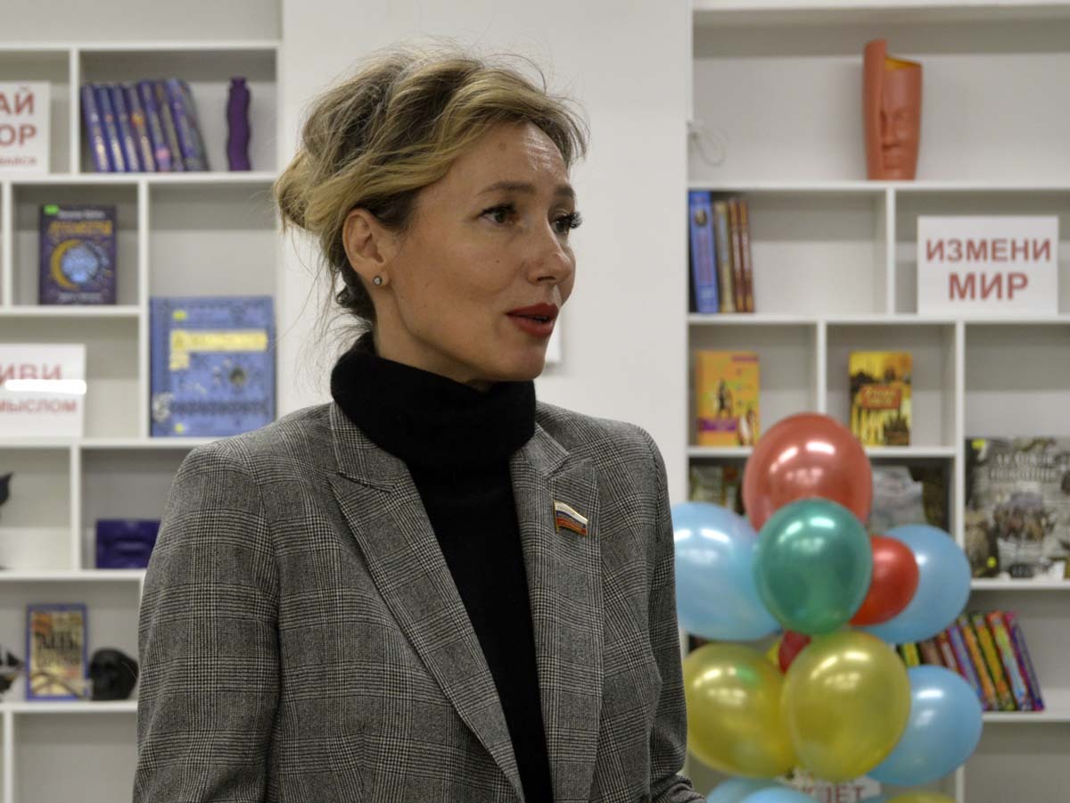 Татьяна Сахарова призвала молодежь не молчать о своих нуждах. Татьяна Сахарова призвала молодежь не молчать о своих нуждах.