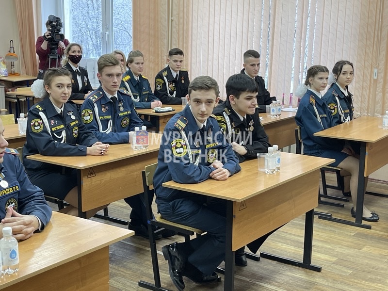 Владислав Догадин