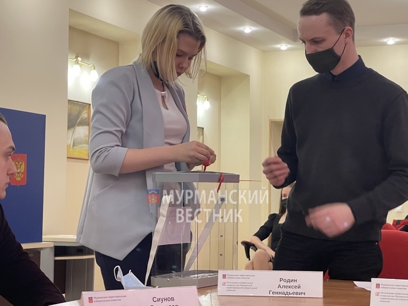 Владислав Догадин