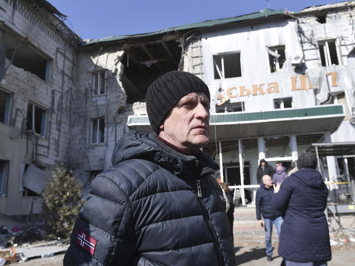 Главврач Волновахской больницы Виктор Саранов. Главврач Волновахской больницы Виктор Саранов.