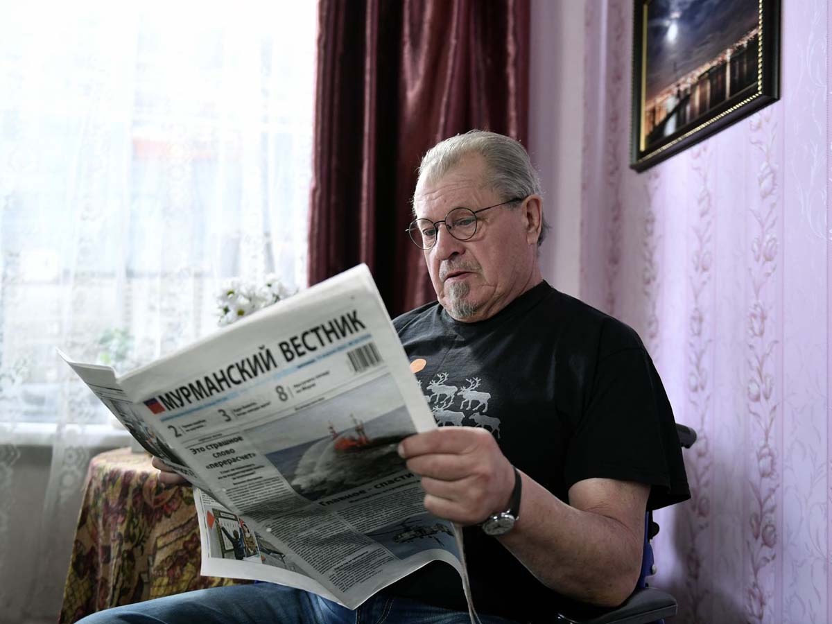 Владимир Пьянков в роли капитана.