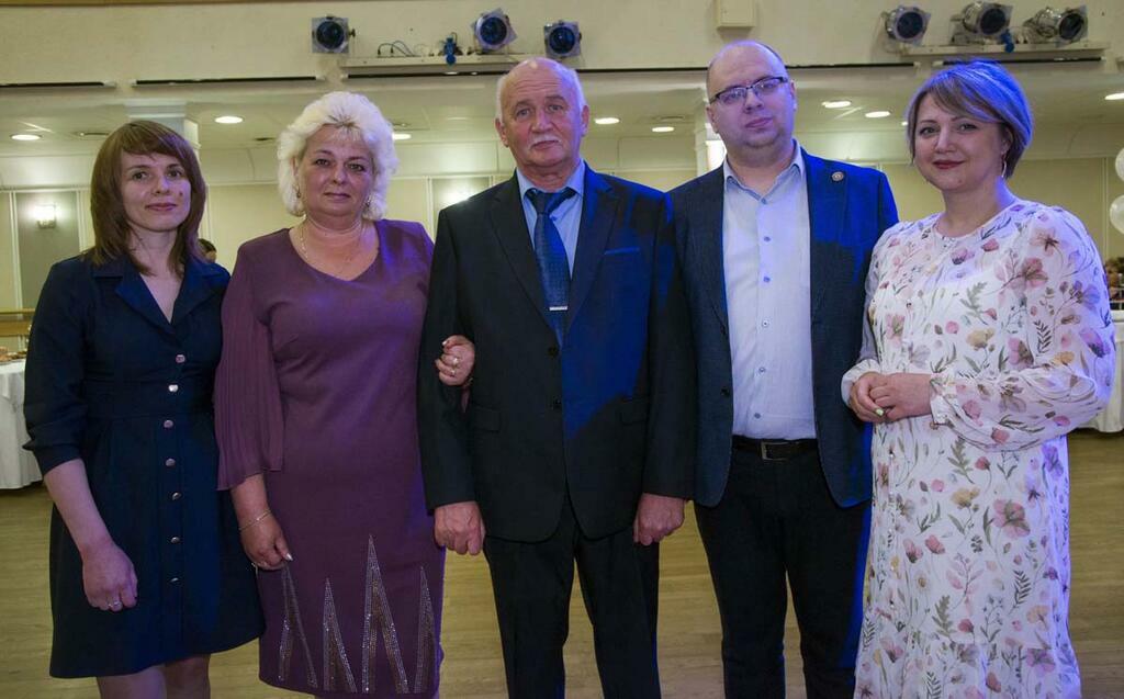 Большая семья североморцев Кругляковых. Большая семья североморцев Кругляковых.