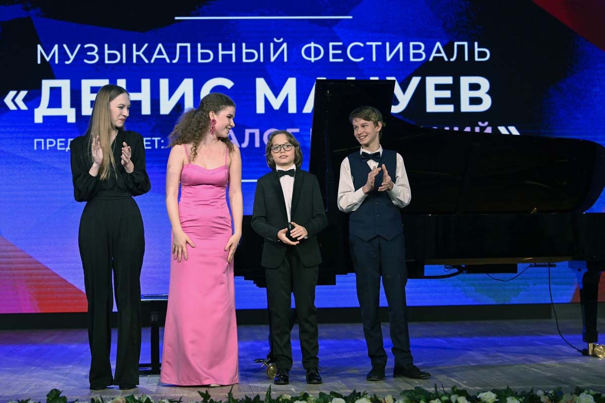 Льва Федосеева. Ольга Иваненко, Варвара Кутузова, Лев Бакиров, Захар Внутских.