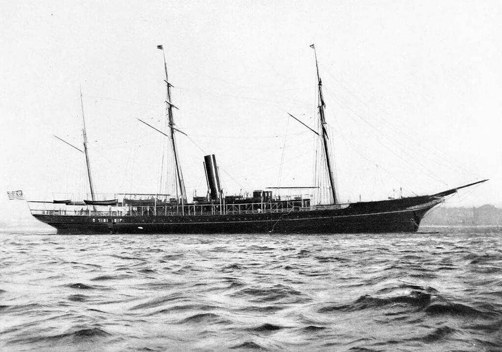 Паровая яхта «Ниагара». 1899 г. Паровая яхта «Ниагара». 1899 г.