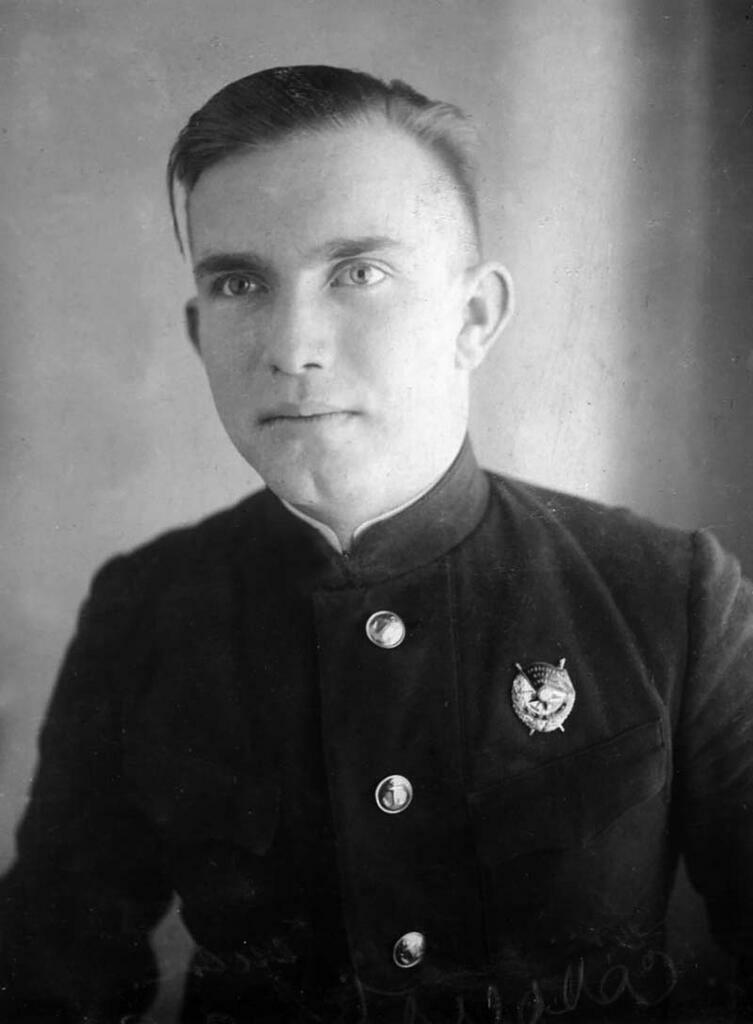 из коллекции автора. Старший лейтенант Дмитрий Соколов.