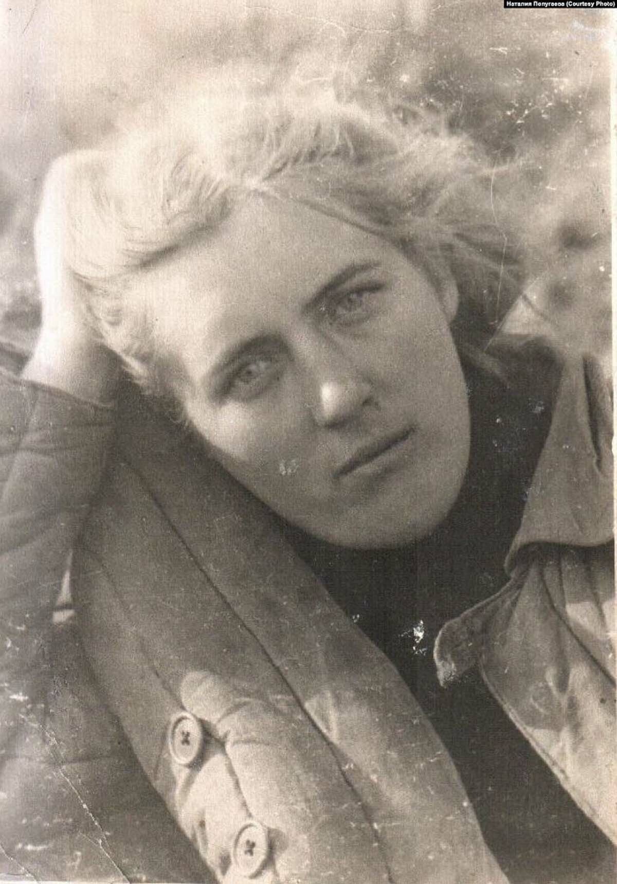 Лариса Попугаева. 1948 г. Лариса Попугаева. 1948 г.