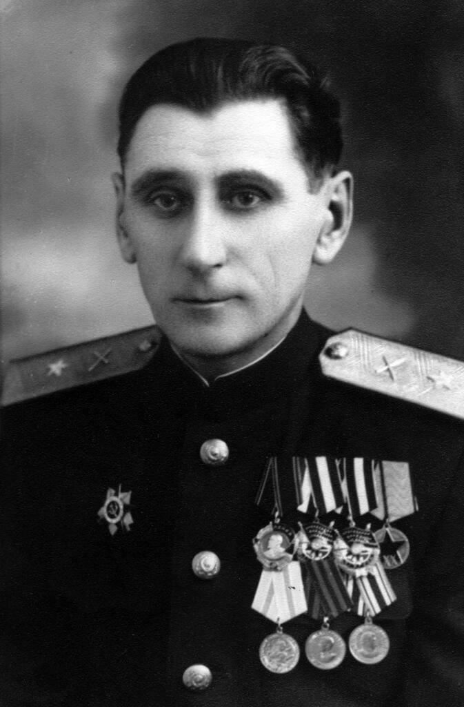 Алексей Пименов командовал ПВО СФ с 1939 по 1942 г. Фото из коллекции автора. Алексей Пименов командовал ПВО СФ с 1939 по 1942 г. Фото из коллекции автора.
