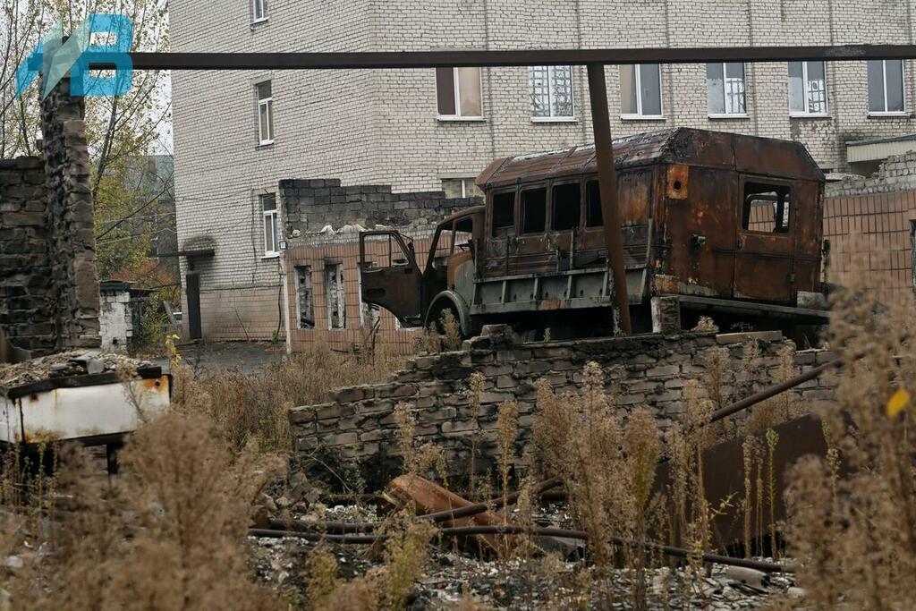 Последствия обстрелов.
