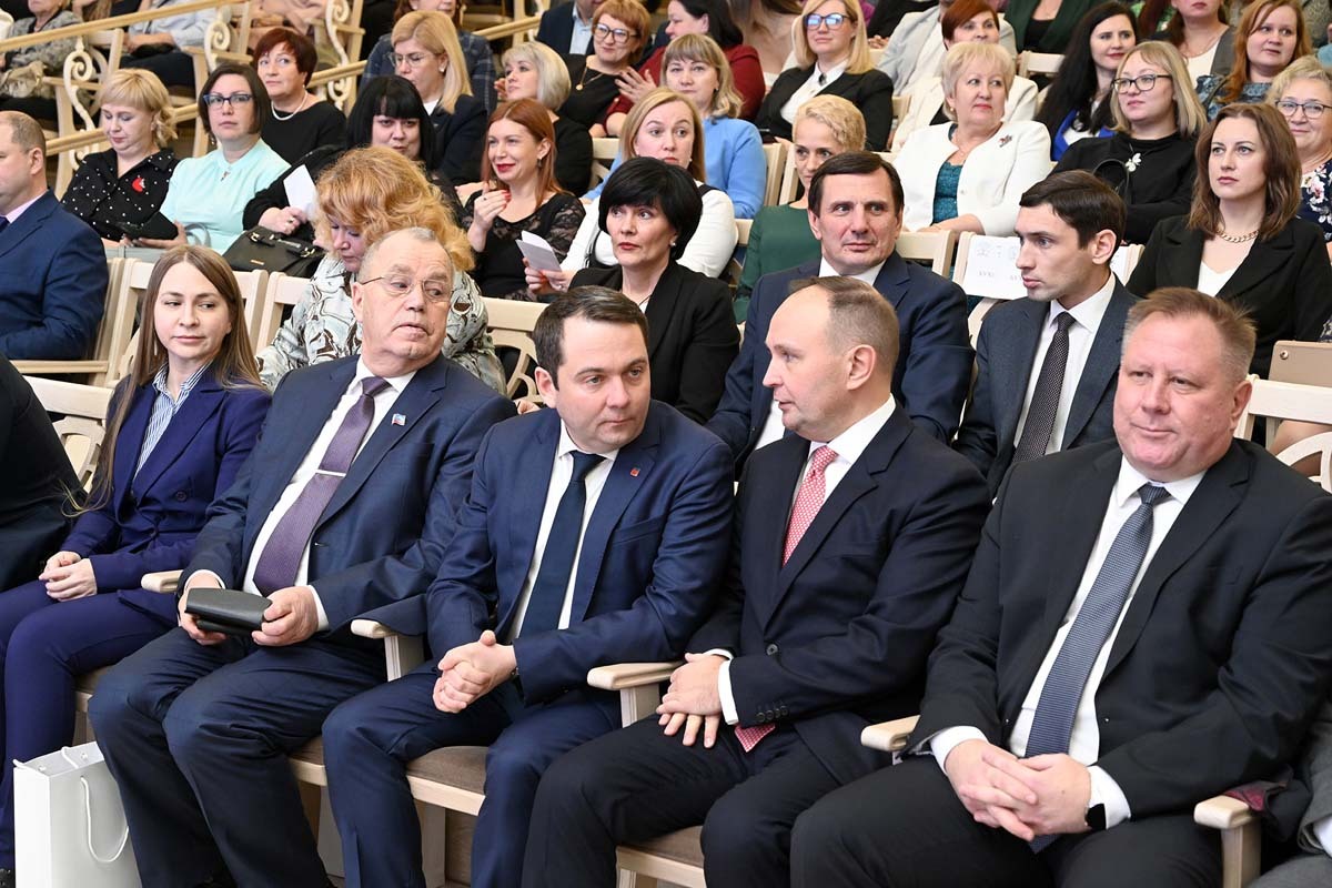 Фото Сергея Ещенко.