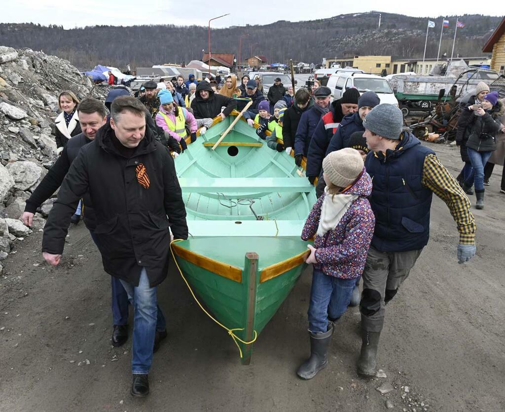 Карбас &laquo;Пёхтарь&raquo; спустили на воду весной. Фото Льва Федосеева.