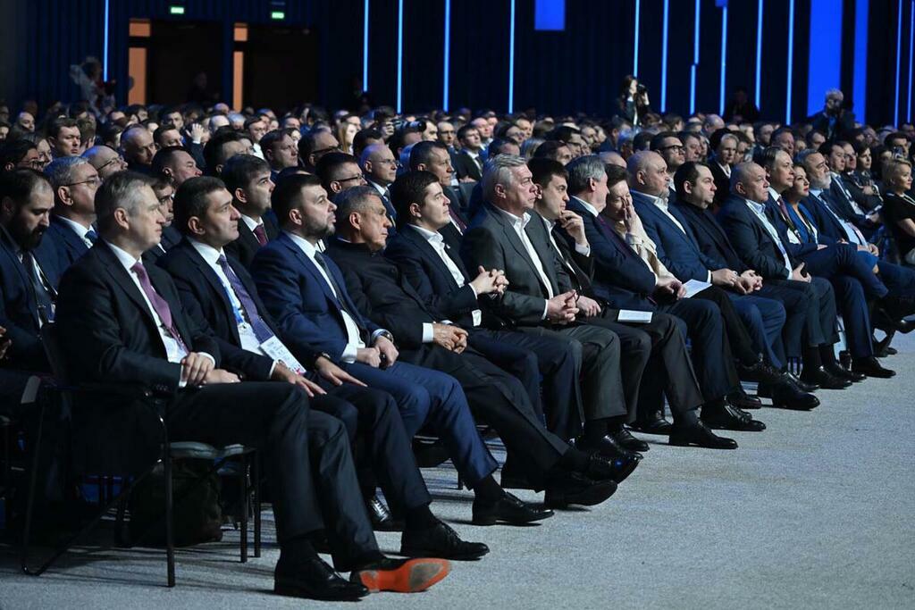 Григория Сысоева с сайта gov-murman.ru