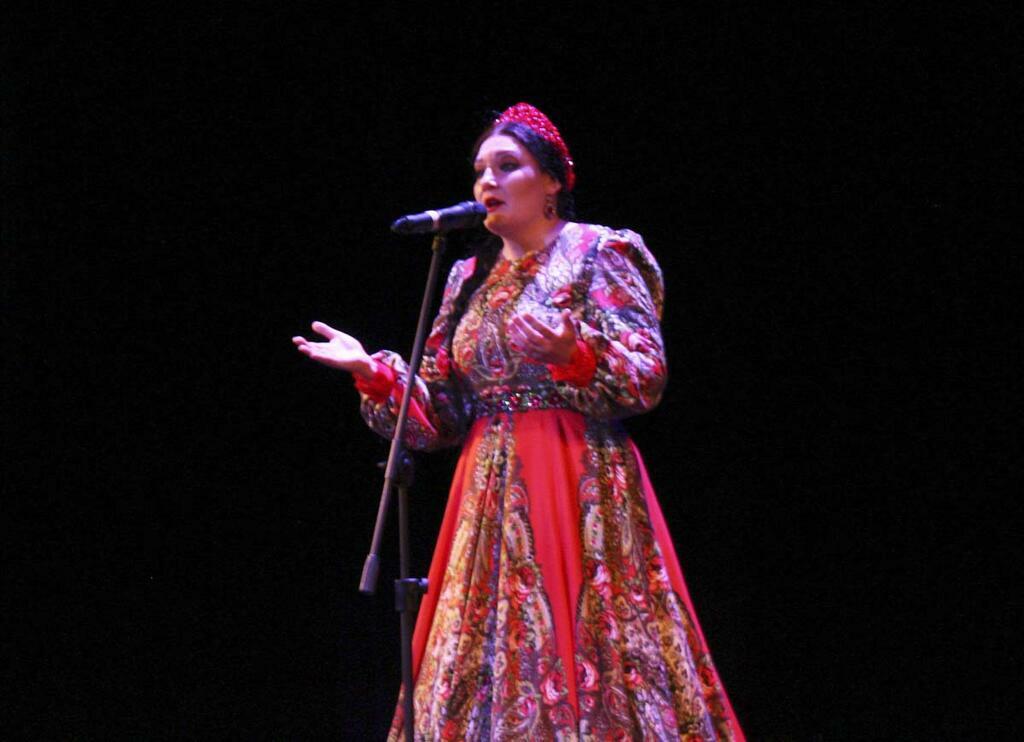 Елена Христофорова.