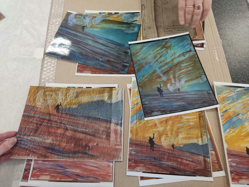 Екатерины Андреевой. Фото люминесцентной съемки.