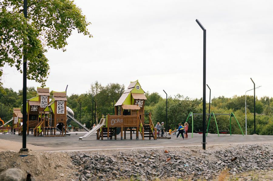 И. Громов.