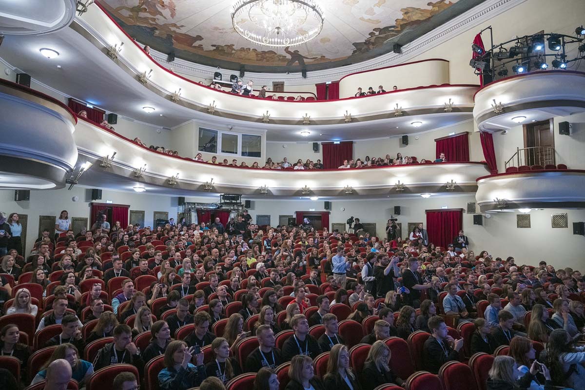 Фото Сергея Ещенко.