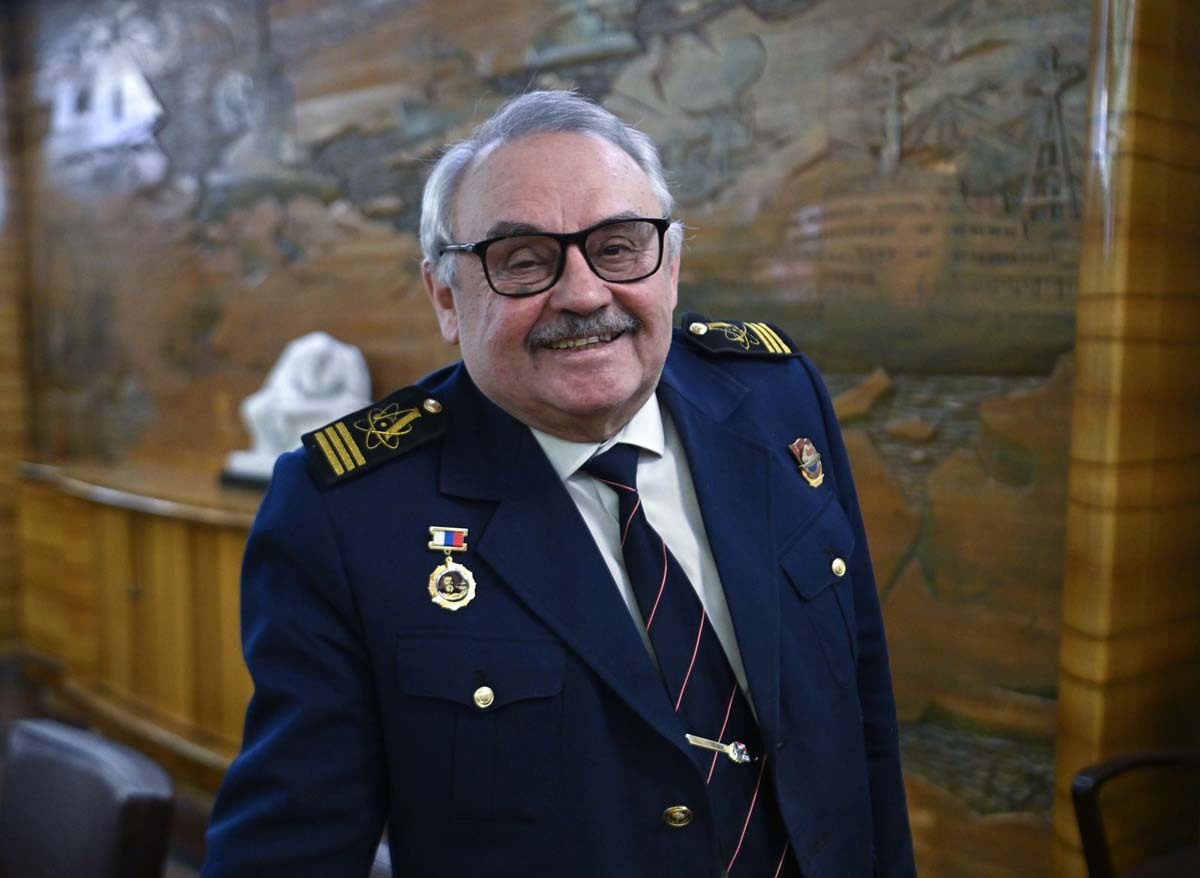 Владимир Блинов. Фото Льва Федосеева. Владимир Блинов. Фото Льва Федосеева.