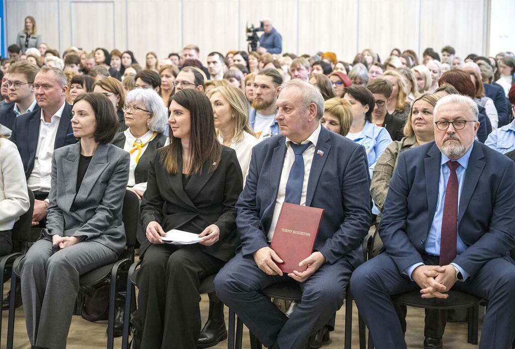 Фото Сергея Ещенко.